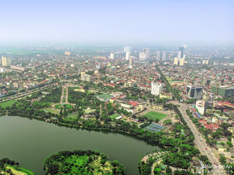 Văn Công Hùng tự lái xe xuyên Việt: Đặc sản Nghệ danh bất hư truyền