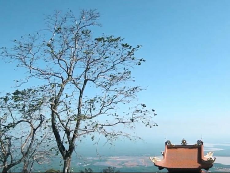 Lễ hội ở “Ngọn núi thần”