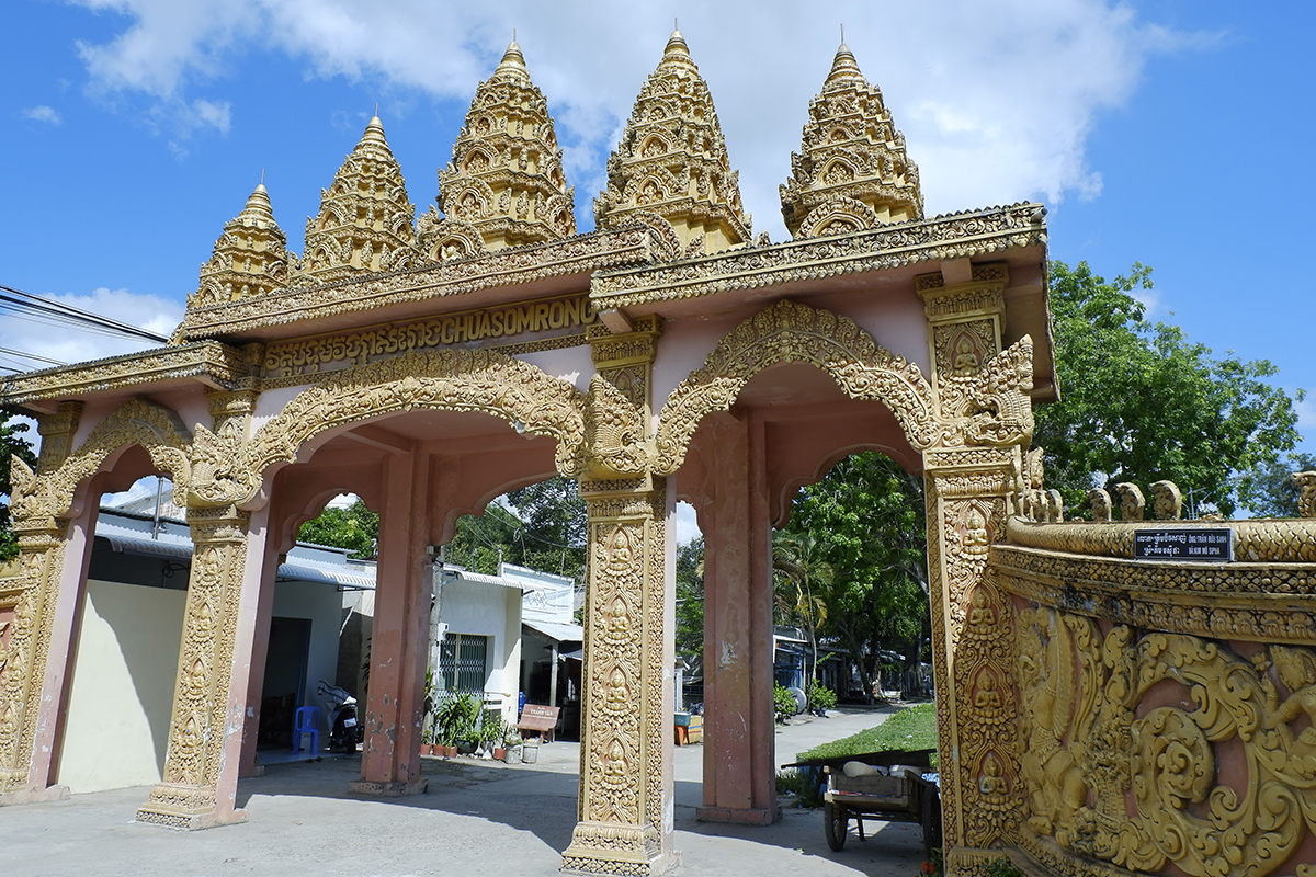 Đến chùa Som Rong Sóc Trăng chiêm ngưỡng tượng Phật nằm - 2