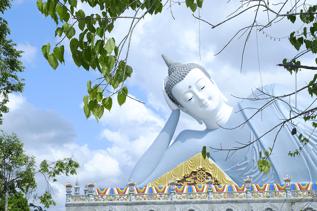 Đến chùa Som Rong Sóc Trăng chiêm ngưỡng tượng Phật nằm - 10