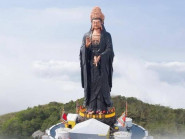 Đẹp ngỡ ngàng với “tượng Bồ Tát bằng đồng