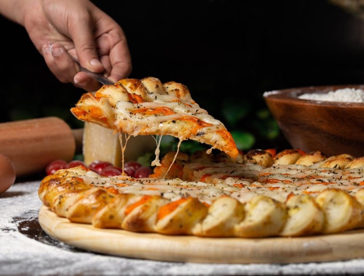 Bạn có biết về khởi nguồn của Pizza?