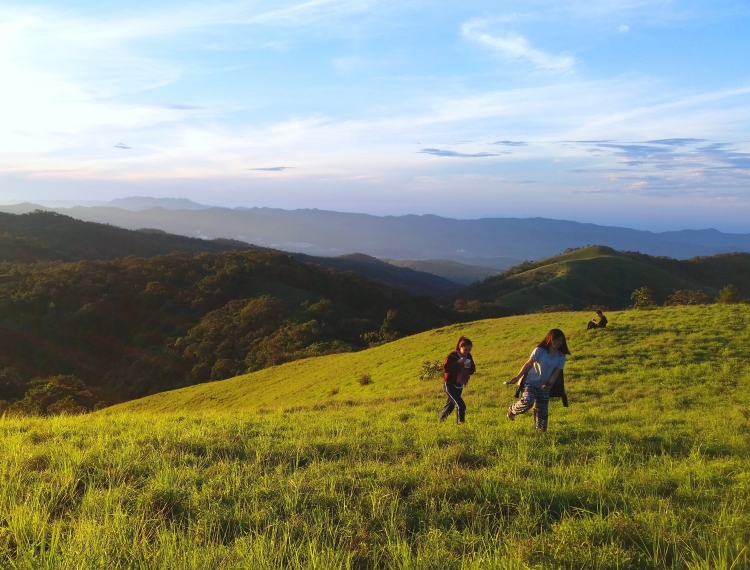 Trekking Tà Năng: Trải nghiệm 30km xuyên rừng đón mặt trời lên