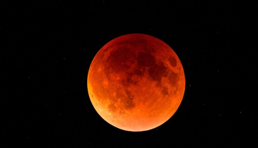 Tối mai, Việt Nam quan sát được hiện tượng 'trăng máu' kỳ thú - 1