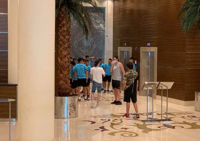 ĐT Việt Nam săn vé World Cup ở UAE: Đề cao cảnh giác, tránh gặp “người lạ” - 2