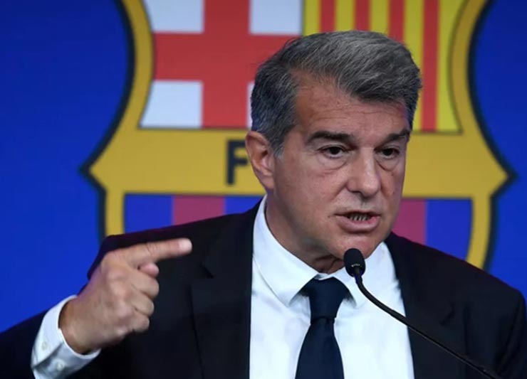 Biến căng tại Barca, chủ tịch bị tố dùng &#34;trò bẩn&#34; ép Koeman phải từ chức - 2