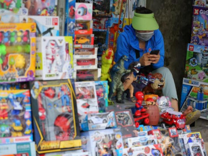Chuyển động - Khu giải trí, phố bán đồ chơi trẻ em ở Hà Nội điêu đứng vì dịch
