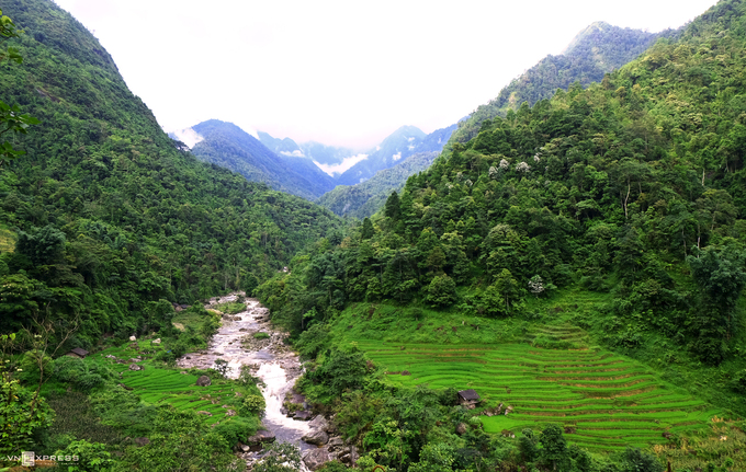 Forbes Mỹ giới thiệu Lào Cai là kỳ quan thiên nhiên - 1