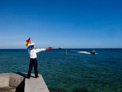Chuyện hay - Cuộc thi và Triển lãm Ảnh nghệ thuật Quốc gia về biển, đảo quê hương