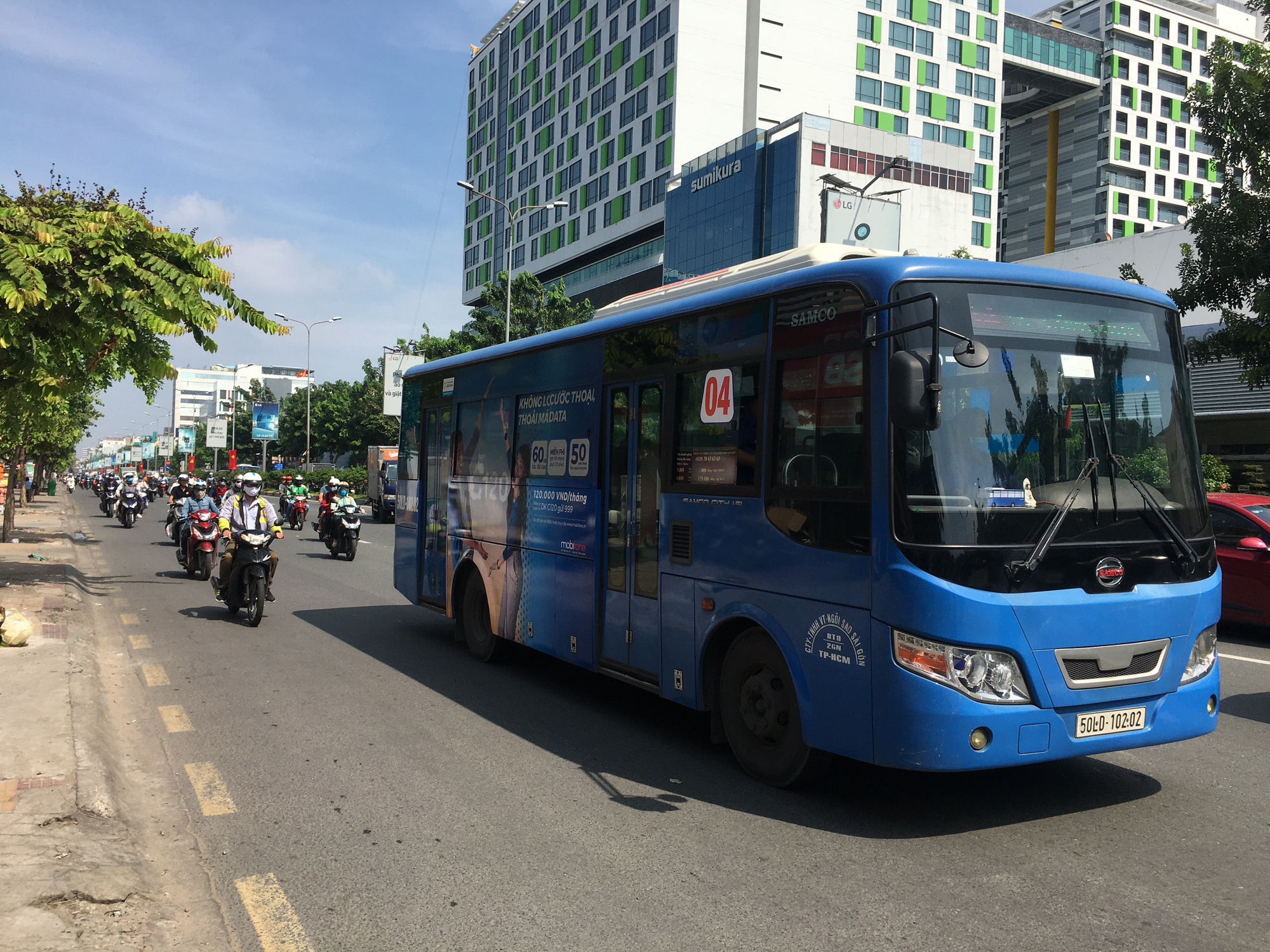 TP HCM: Thêm 18 tuyến xe buýt dừng hoạt động - 1