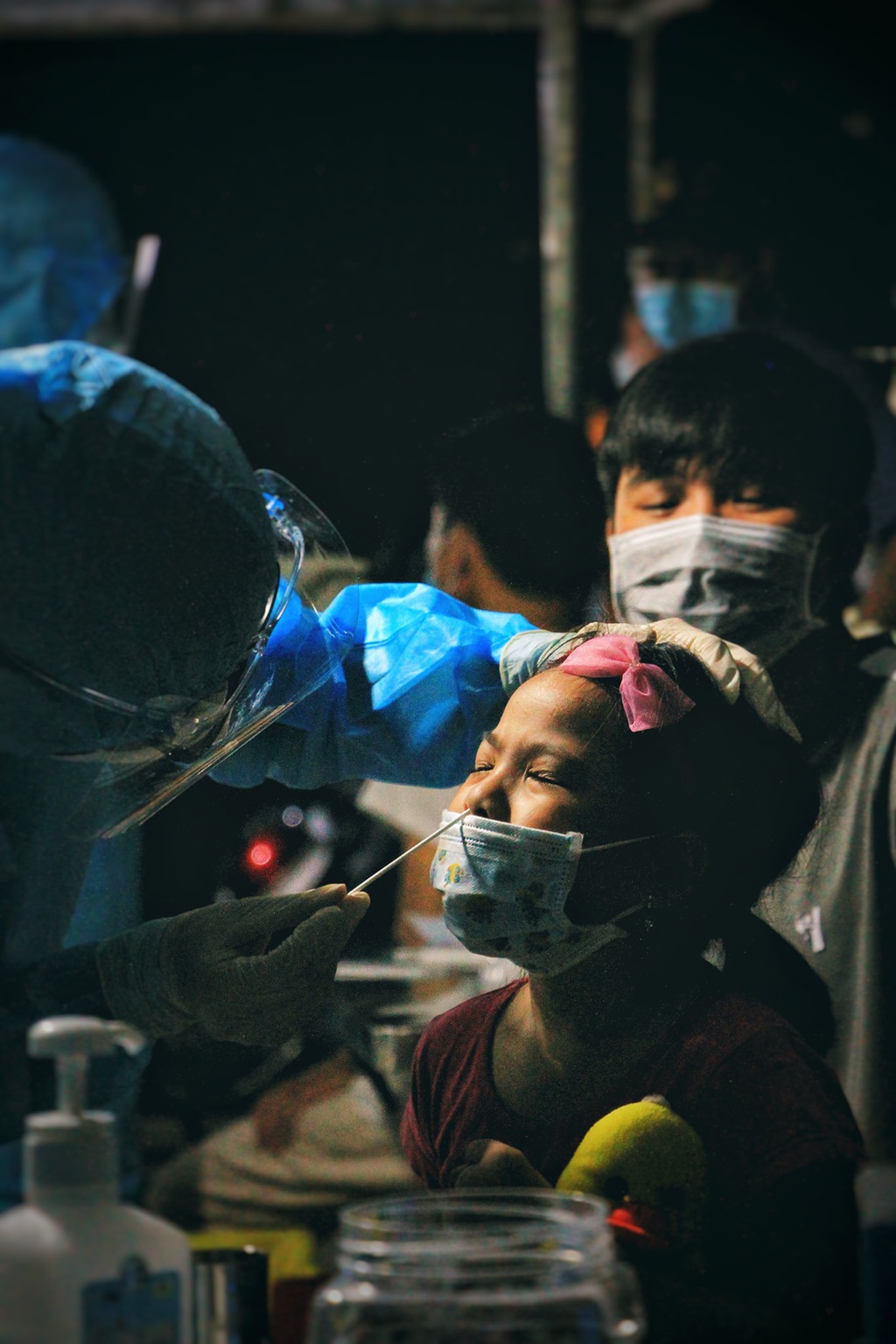 'Vaccine nghĩa tình' của người Sài Gòn giữa vùng phong tỏa - 5