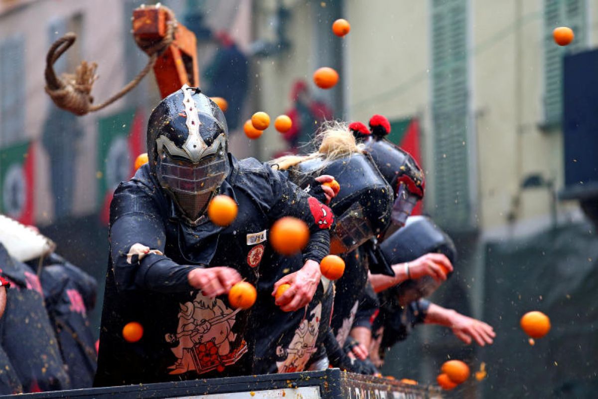 Lễ hội tôm hùm và 6 sự kiện ẩm thực độc lạ trên thế giới - 7
