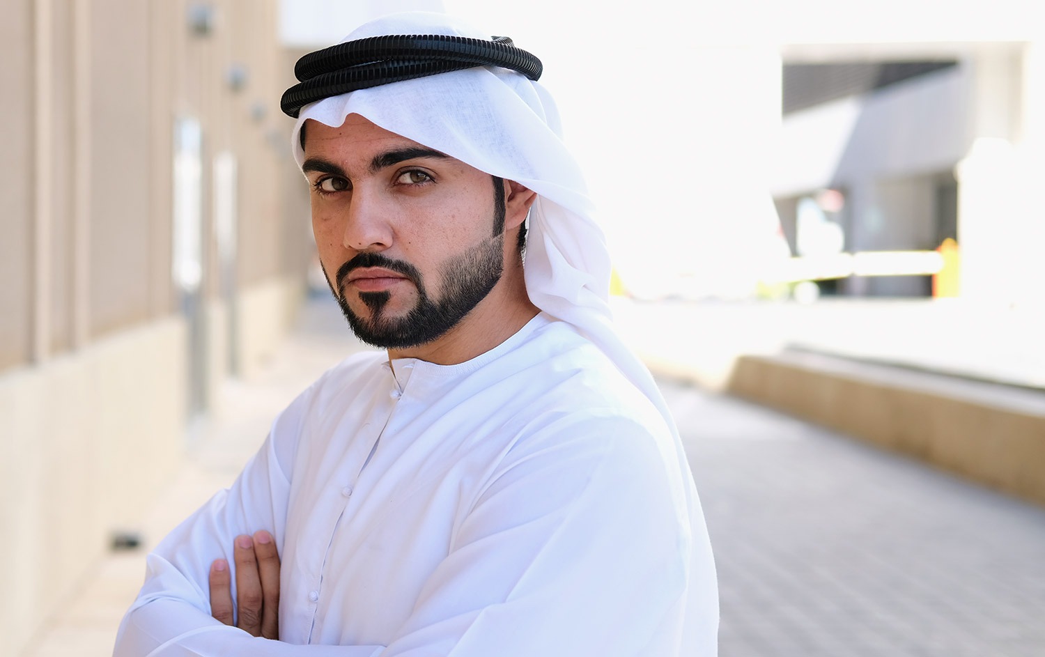 Sự phức tạp của quốc phục UAE và lưu ý cho khách du lịch - 2