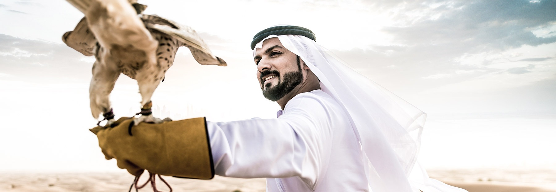 Sự phức tạp của quốc phục UAE và lưu ý cho khách du lịch - 3