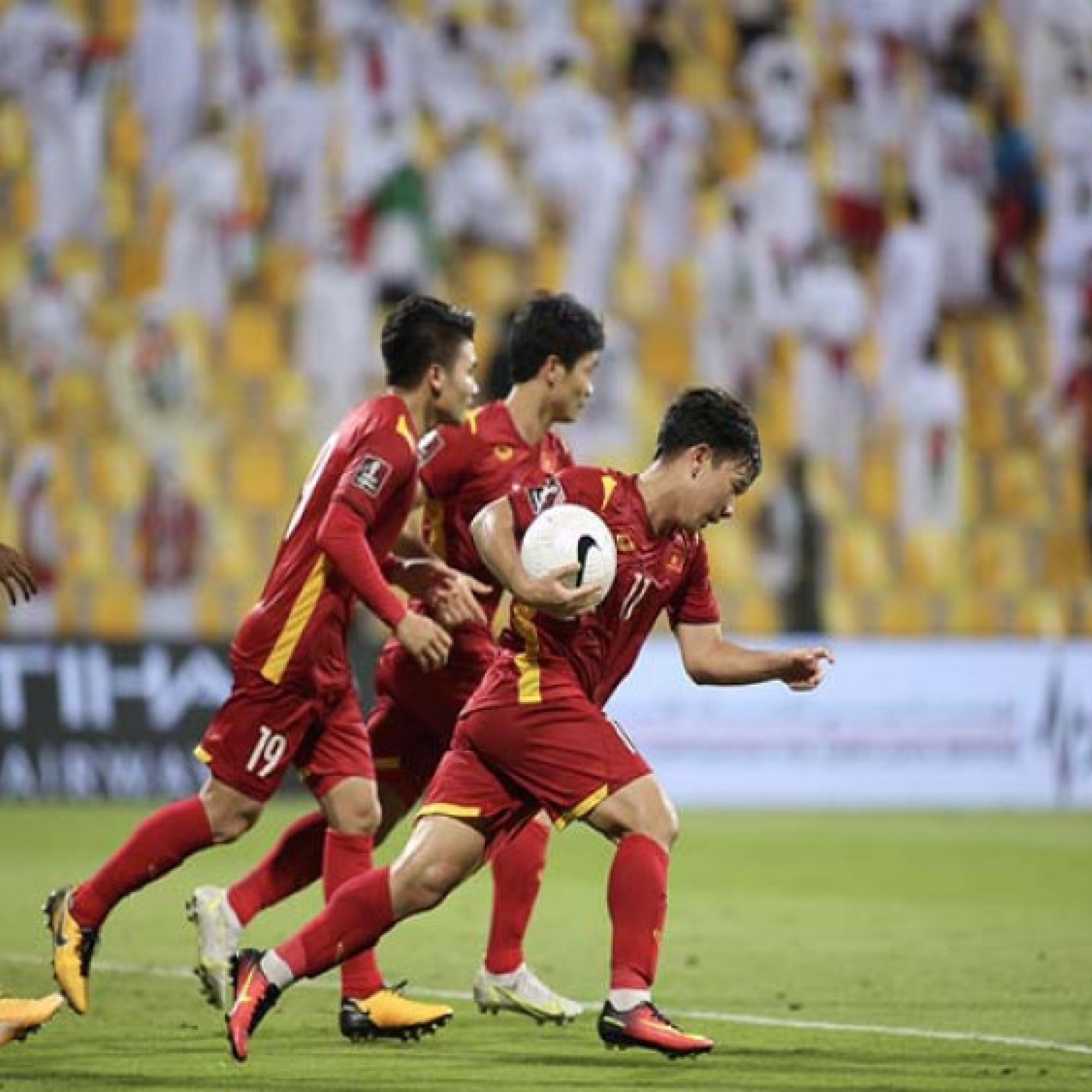 Thể thao - ĐT Việt Nam đua ông lớn mơ vé World Cup: Cửa play-off có thể tạo ra kỳ tích