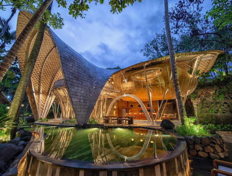 Khu nghỉ dưỡng toàn gỗ ở Bali