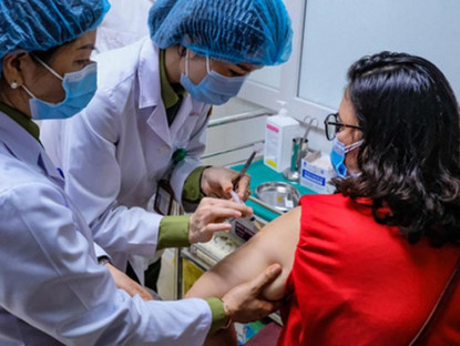 Chuyển động - Kiến nghị cấp phép khẩn cho vắc xin Việt Nano Covax