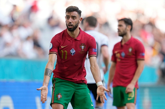 Bồ Đào Nha đại chiến Bỉ vòng 1/8 EURO: Fernandes nguy cơ dự bị cho &#34;Cậu bé vàng&#34; - 1