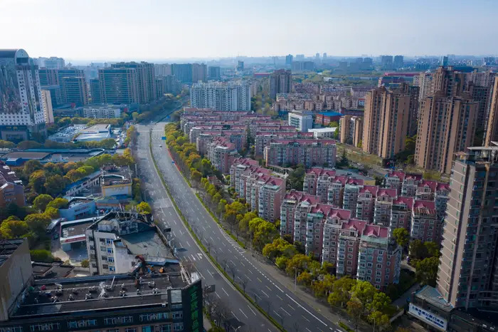 Thượng Hải, Trung Quốc: Đô thị xa hoa, tấp nập nhất Trung Quốc hóa 'thành phố ma' vì Covid-19 - 3