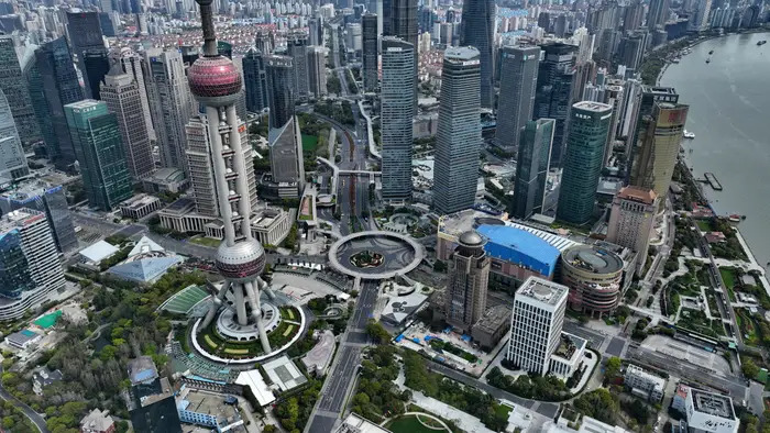 Thượng Hải, Trung Quốc: Đô thị xa hoa, tấp nập nhất Trung Quốc hóa 'thành phố ma' vì Covid-19 - 4