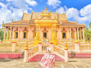 24 giờ chu du khắp những ngôi chùa đẹp nức tiếng ở Sóc Trăng