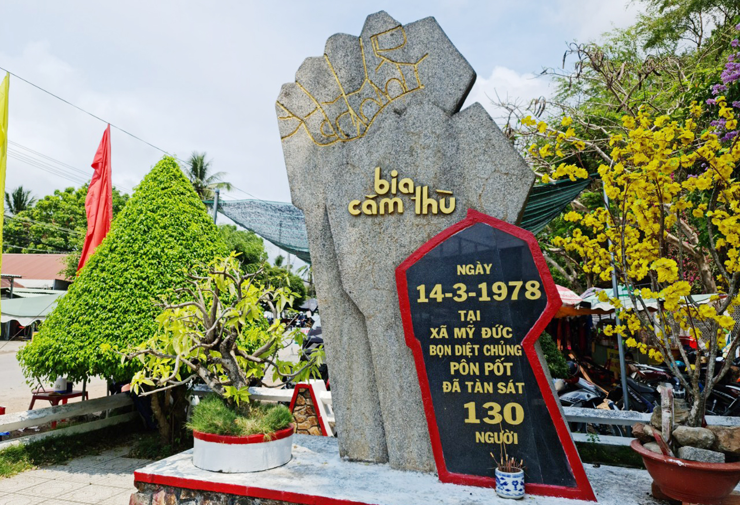 Ngoài Phú Quốc, Kiên Giang còn điểm đến thú vị khác nườm nượp du khách - 5