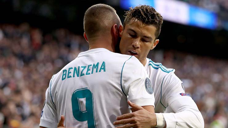 Ronaldo 1 tháng ghi bàn chỉ 1 trận, bị chê “không ra gì” nếu không có Benzema - 2