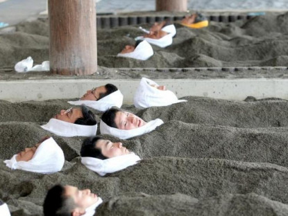 Bí quyết - Tắm cát - liệu pháp sức khỏe độc nhất ở Ibusuki