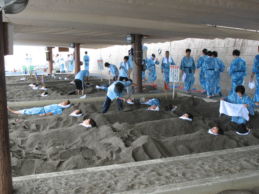 Tắm cát - liệu pháp sức khỏe độc nhất ở Ibusuki - 6