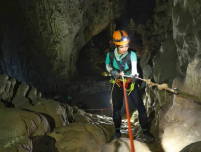Chuyện hay - Tour thám hiểm hang động lớn nhất thế giới tại Việt Nam: Cháy vé trước cả năm, cần thể lực dồi dào và quan trọng là phải có…. tiền