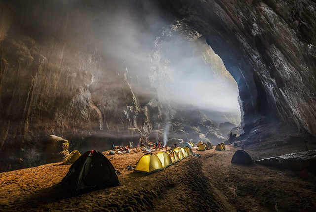 Tour thám hiểm hang động lớn nhất thế giới tại Việt Nam: Cháy vé trước cả năm, cần thể lực dồi dào và quan trọng là phải có…. tiền - 2