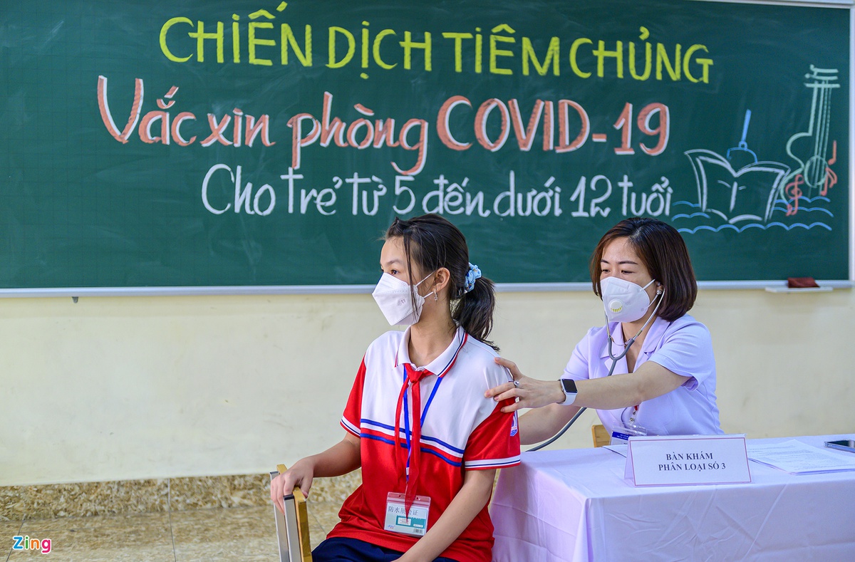 Những trẻ 5-11 tuổi đầu tiên được tiêm vaccine Covid-19 - 5