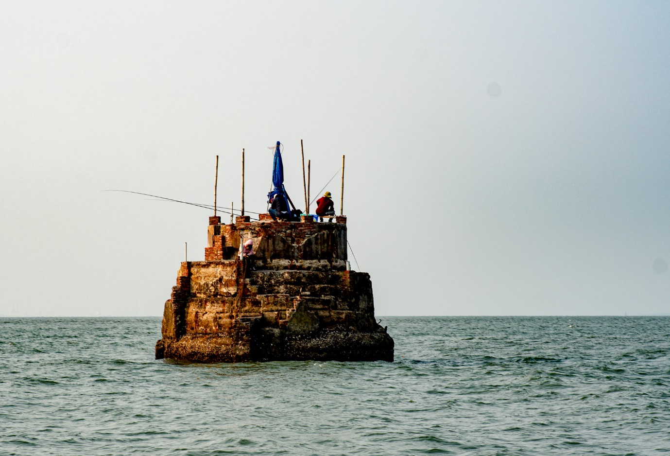 Khám phá đảo 'bé hạt tiêu' có hải đăng cổ nhất Việt Nam, 124 năm vững vàng trước sóng gió - 12