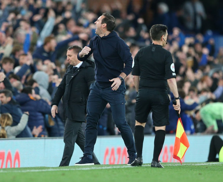 HLV Lampard bị chê ăn mừng quá lố dù Everton giành 1 điểm may mắn - 1