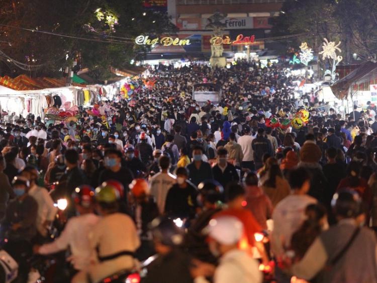Tránh đám đông, tận hưởng kỳ nghỉ lễ tại Đà Lạt