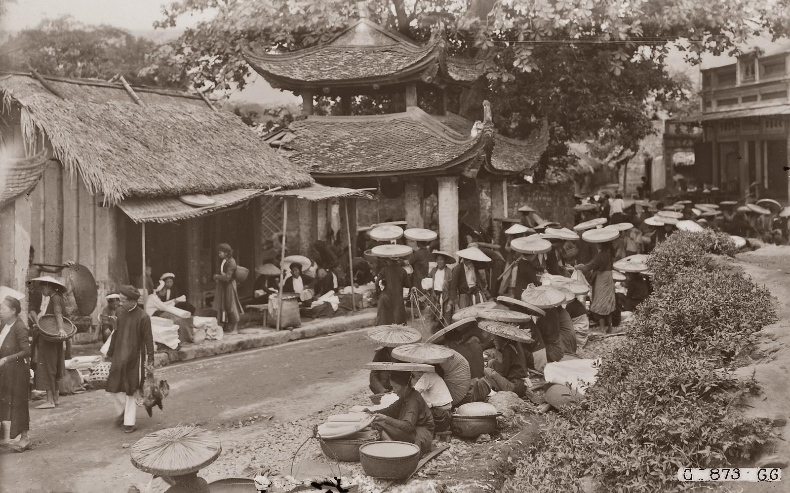 Chợ và phố chợ Hà Nội trăm năm trước qua tư liệu ảnh - 4
