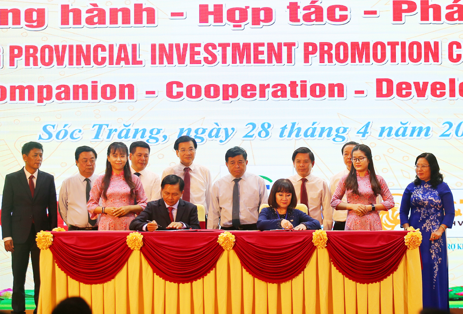 Thủ tướng Phạm Minh Chính nói về 12 chữ trong thu hút đầu tư - 3