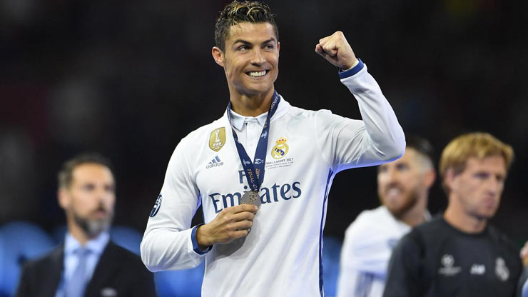 Tin mới nhất bóng đá tối 1/5: Vô địch La Liga, Real mơ tái hợp Ronaldo - 1