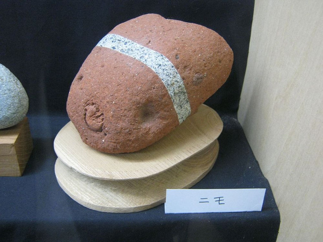 Bên trong bảo tàng 'đá mặt người' tự nhiên kỳ lạ nhất thế giới ở Nhật Bản - 6