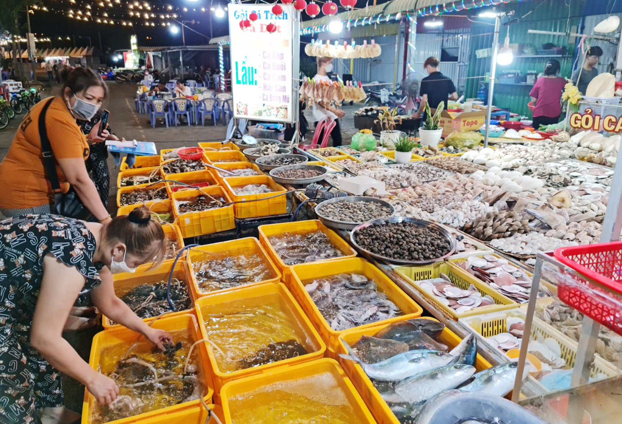 Thiên đường ăn uống chợ đêm Hà Tiên hấp dẫn tín đồ ẩm thực - 4