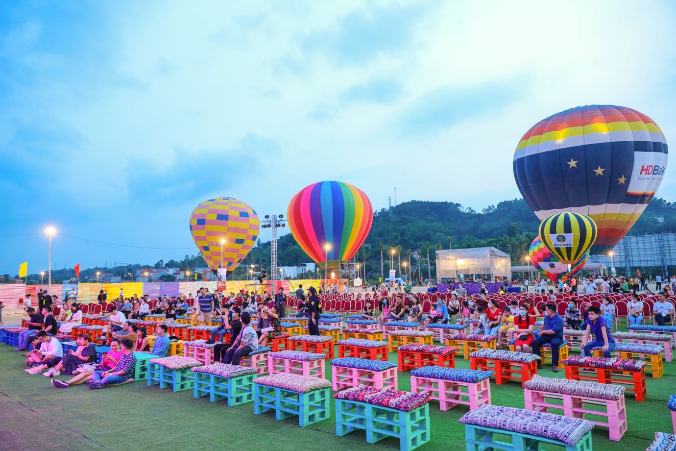 Lễ hội Kỳ Hoa đưa Lạng Sơn trở thành điểm đến hấp dẫn miền đông bắc - 2