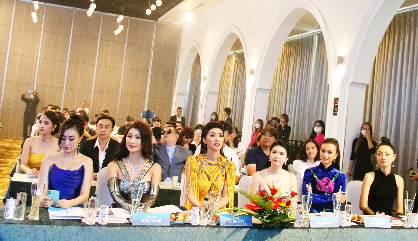 Hoa hậu Du lịch Biển Việt Nam sẽ nhận vương miện ngọc trai 1,8 tỷ đồng - 2