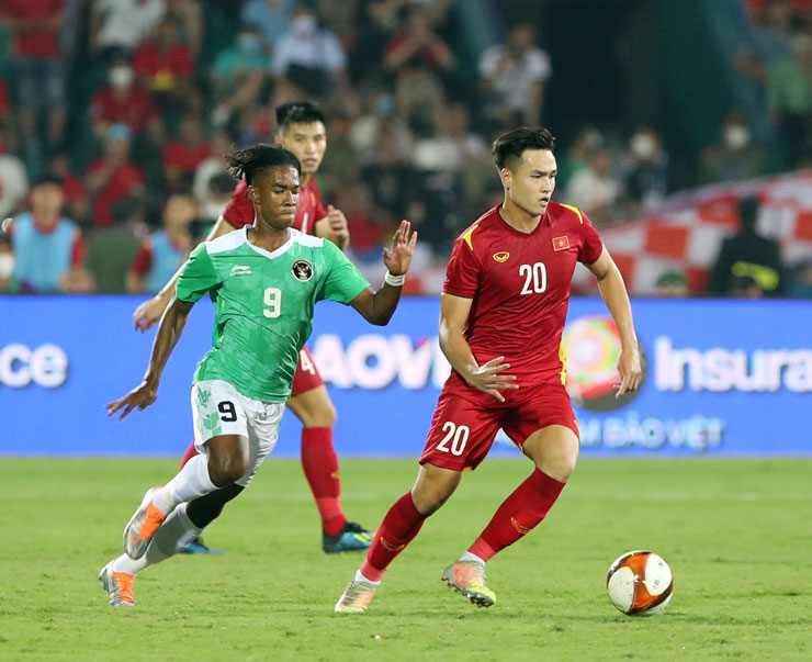 U23 Việt Nam làm Ronaldo của U23 Indonesia &#34;choáng váng&#34; chỉ sau 18 phút - 6