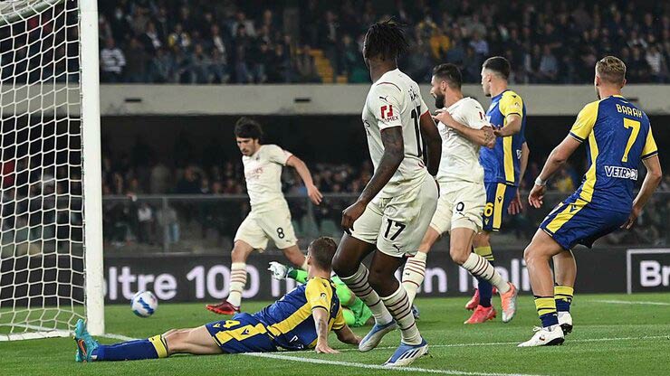 Kết quả bóng đá Hellas Verona - AC Milan: Cú đúp sinh nhật, áp sát ngôi vương (Vòng 36 Serie A) - 1