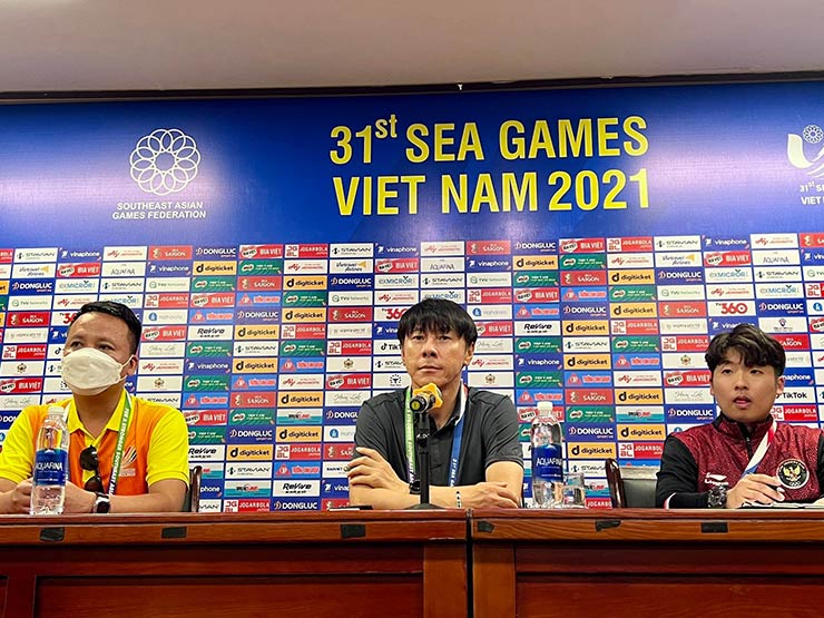 Họp báo U23 Indonesia đấu U23 Timor Leste: HLV Shin Tae Yong không hài lòng về tỷ số - 1