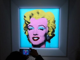  - Bức Marilyn Monroe của Andy Warhol là tác phẩm đắt giá nhất thế kỷ 20