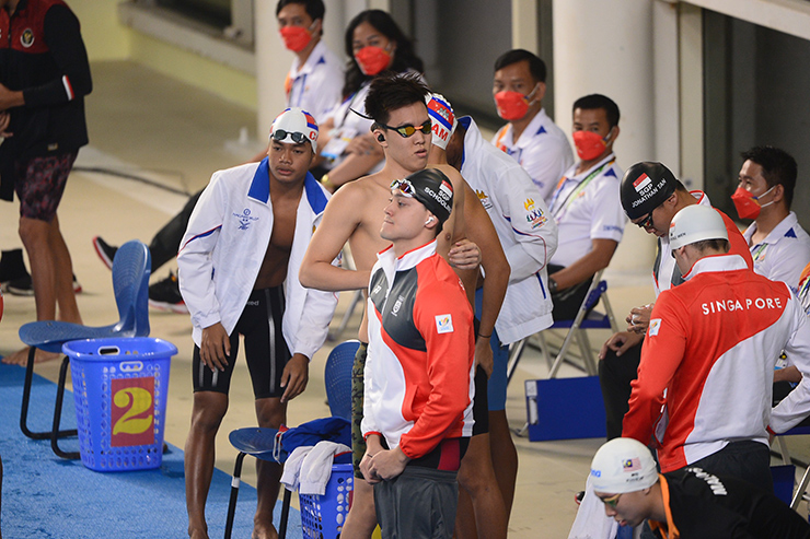 Bơi Việt Nam có HCV không tưởng, ngơ ngác nhà vô địch Olympic phạm lỗi ở SEA Games - 4