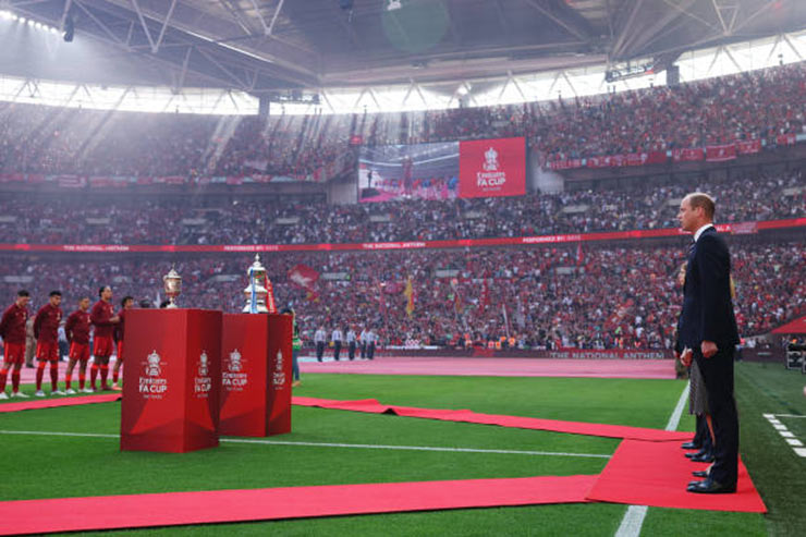 Liverpool vô địch FA Cup: HLV Klopp hoàn tất bộ danh hiệu, sánh ngang Sir Alex - 1
