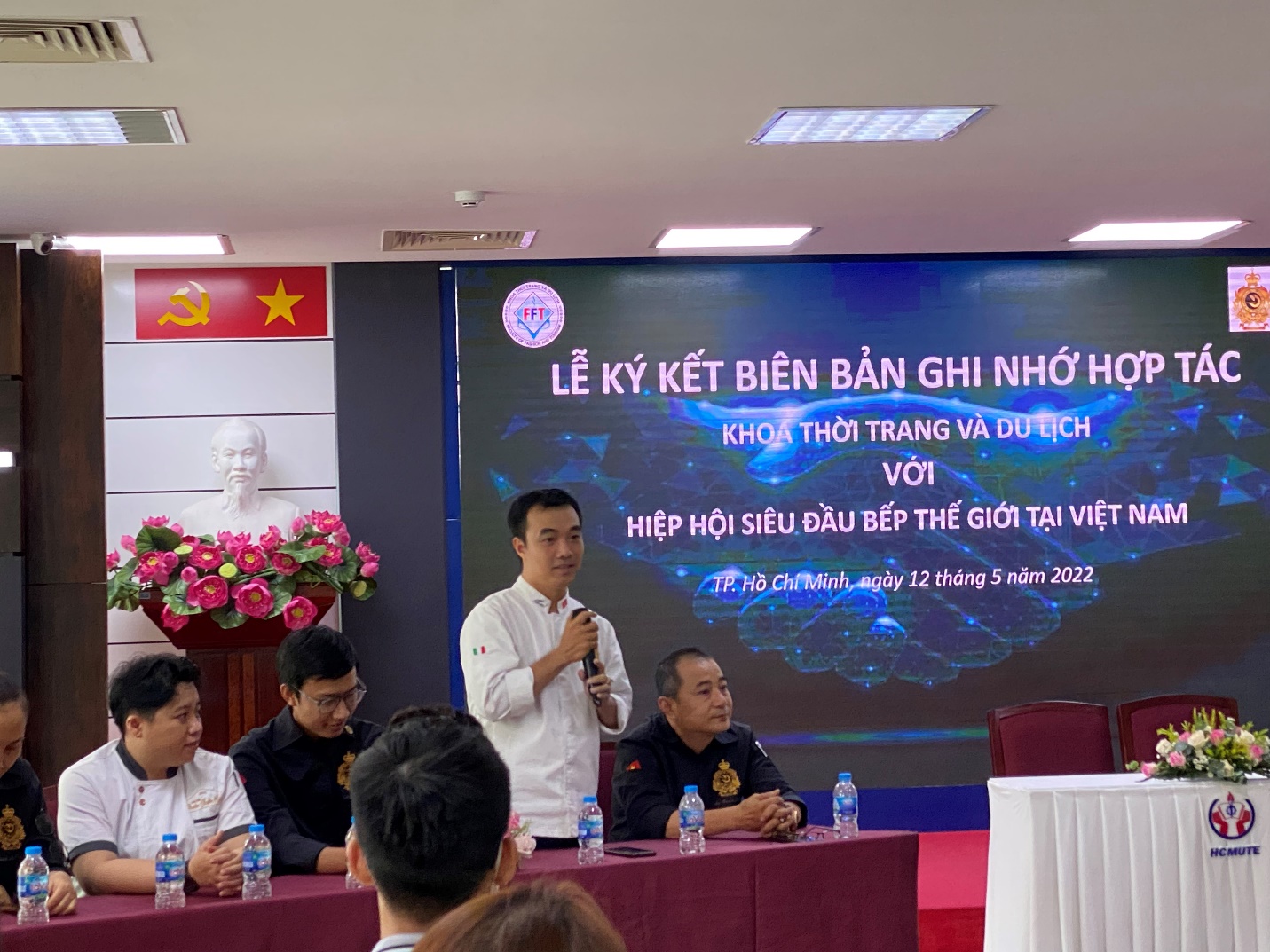 Hiệp hội Siêu đầu bếp thế giới tại Việt Nam hỗ trợ sinh viên ngành du lịch - 2