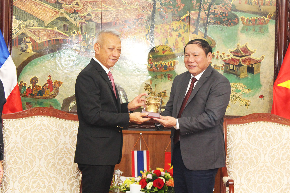 Việt Nam và Thái Lan bắt tay hợp tác thúc đẩy phục hồi du lịch - 2